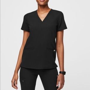 FIGS v-neck scrub top